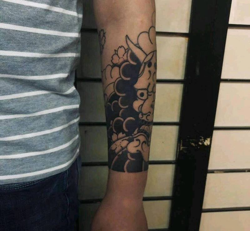 小臂般若日式纹身图片_手部手臂老传统纹身图案