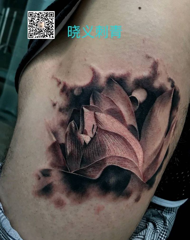 青莲纹身图片_欧美写实纹身图案