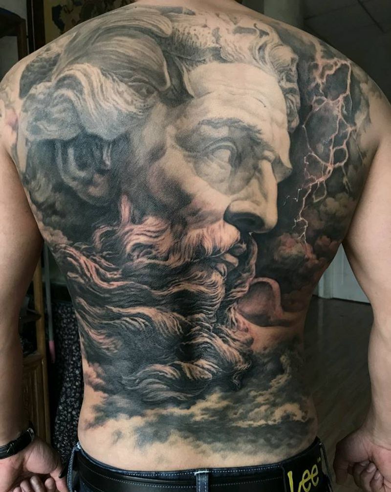 神之凝视纹身图片_背部欧美肖像写实鬼神原创成品纹身图案