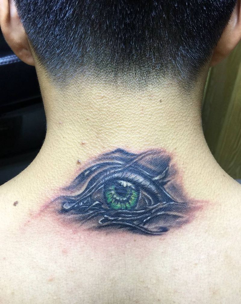 眼睛纹身图片_成品颈部传统眼睛纹身图案