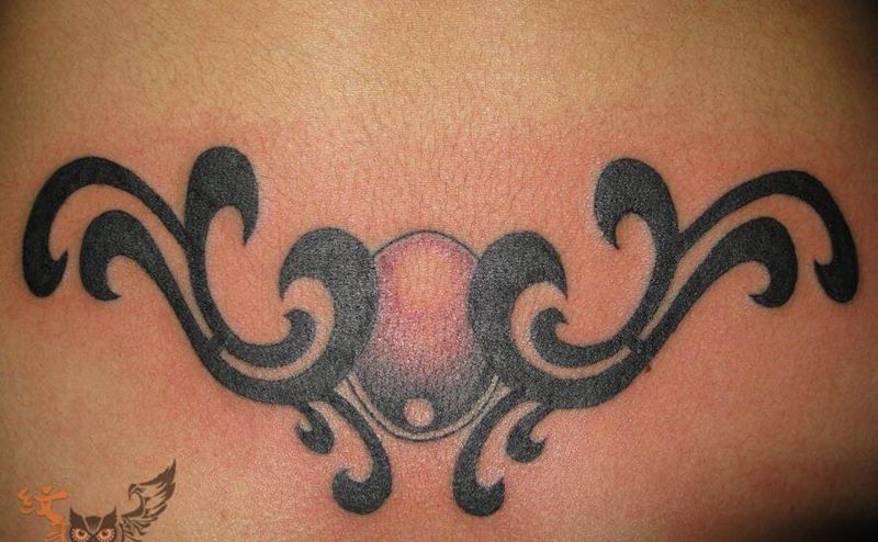 图腾腰花纹身图片_成品腰部传统图腾纹身图案