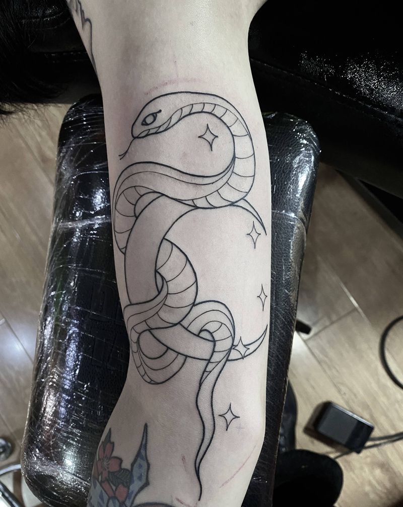 蛇纹身图片_手臂纹身图案