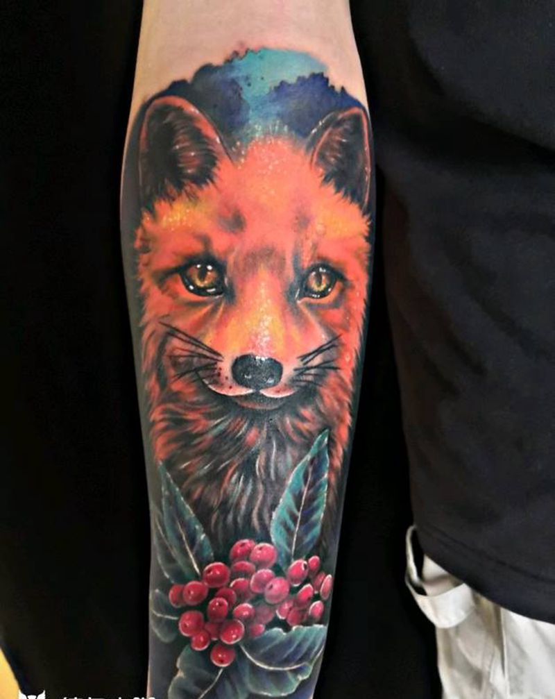 彩色小臂狐狸纹身图片_手臂纹身图案