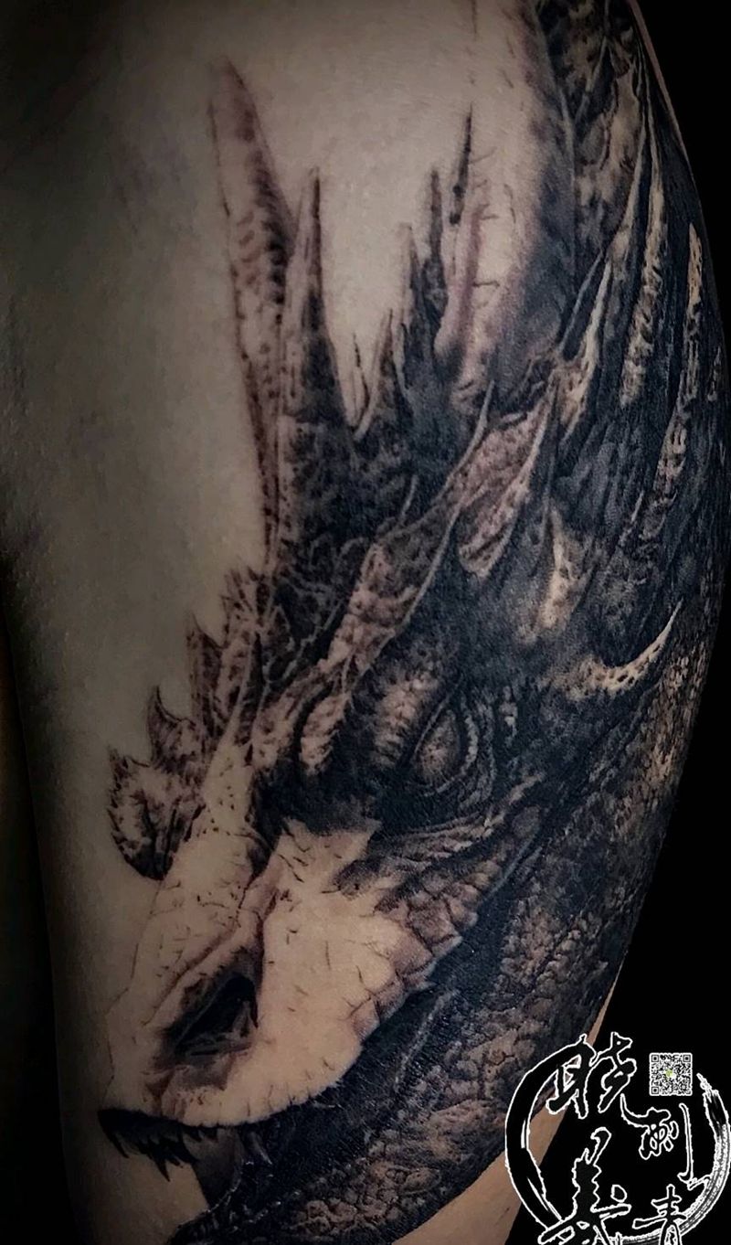史矛革纹身图片_手臂欧美写实纹身图案