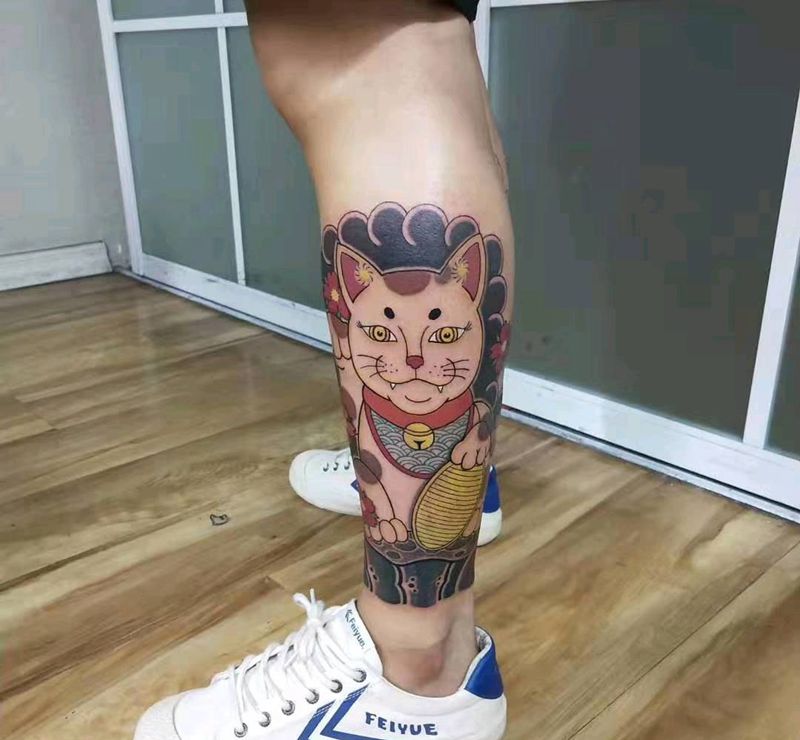 日式招财猫纹身图片_脚部腿部老传统纹身图案