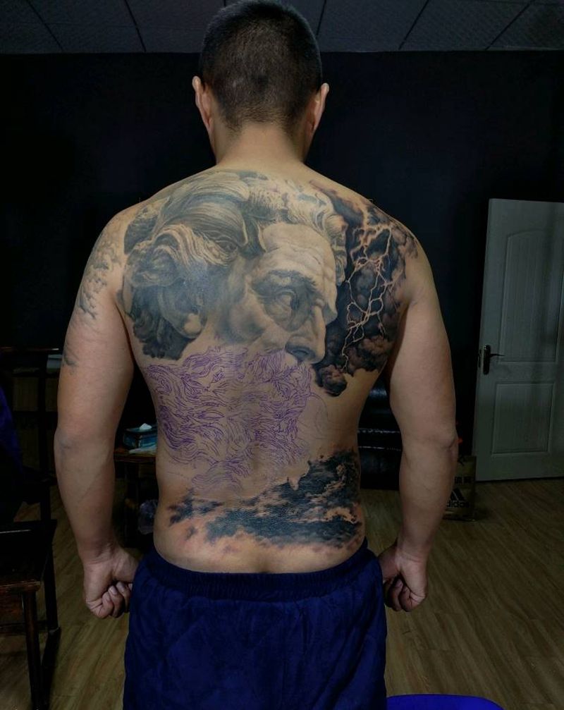 欧美人物纹身图片_背部欧美写实人物原创成品纹身图案