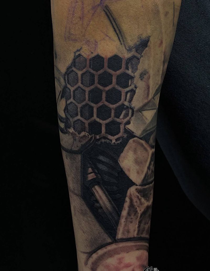 机械纹身图片_手臂欧美写实纹身图案