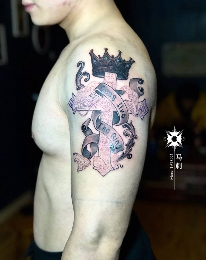 十字架纹身图片