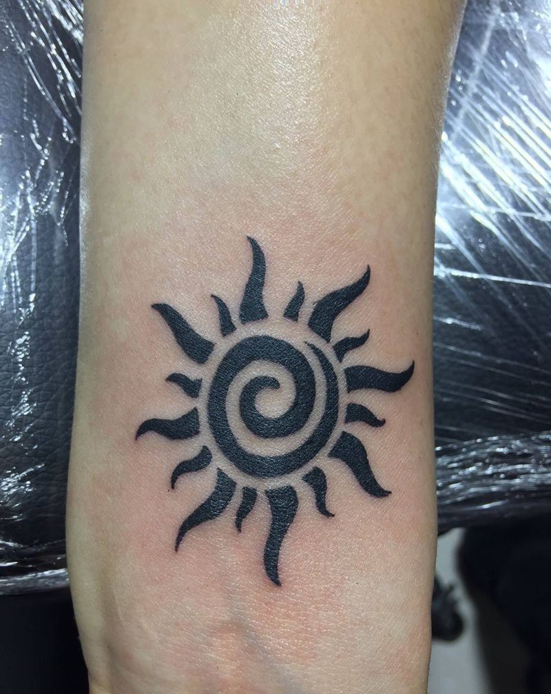 太阳纹身图片