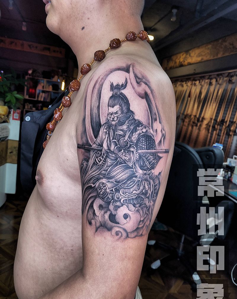 猴哥纹身图片_手臂点刺纹身图案