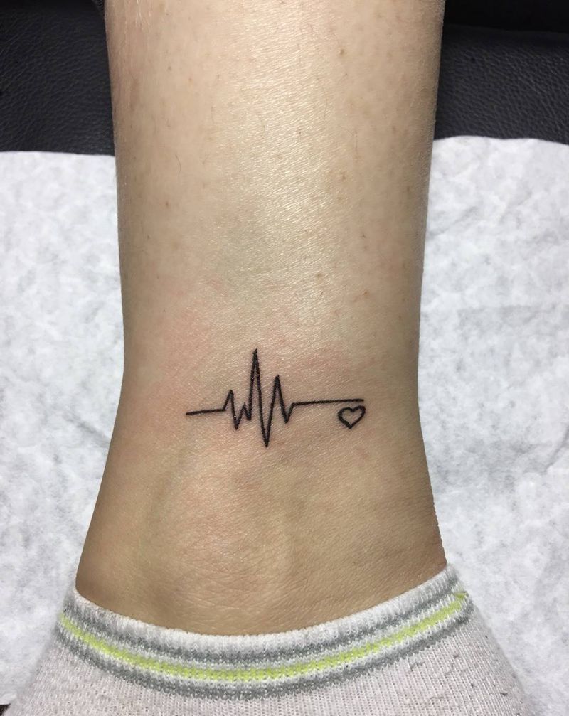 心电图纹身图片