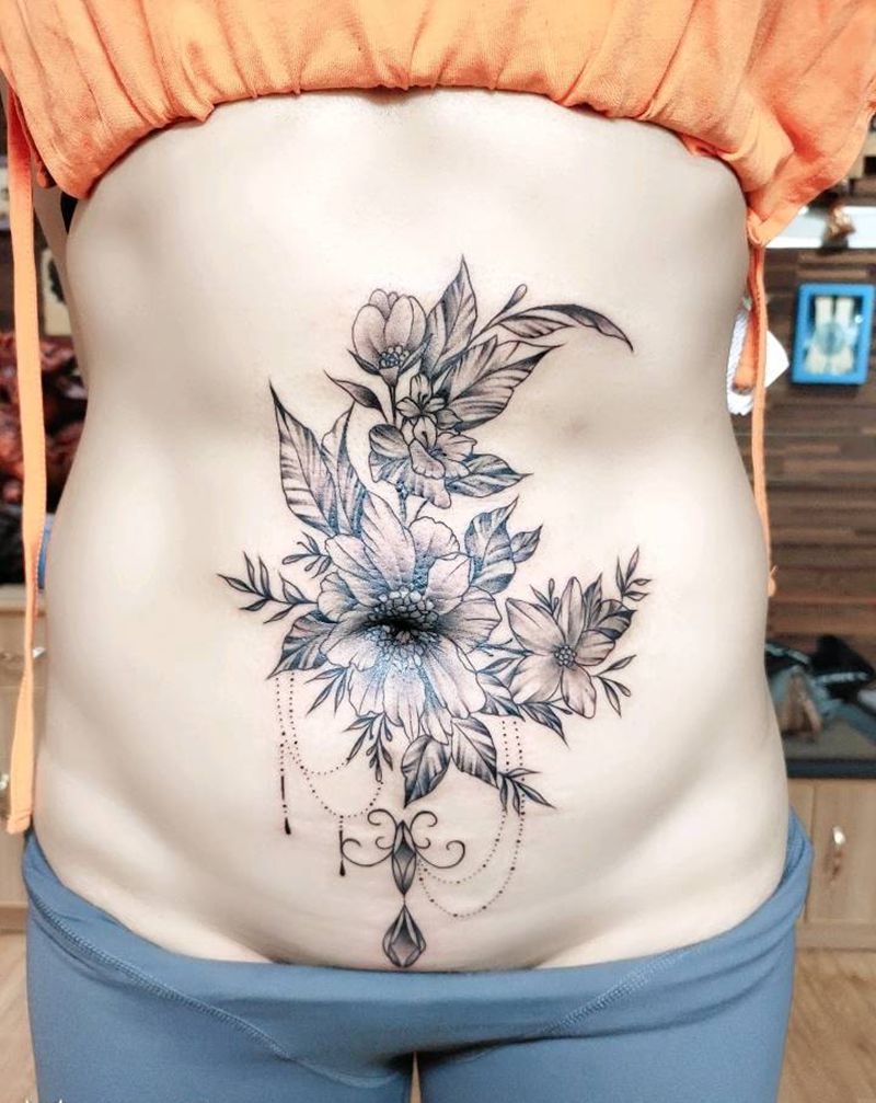 素花纹身图片_腹部纹身图案