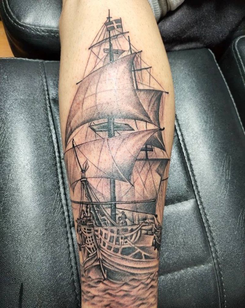 一帆风顺纹身图片_腿部纹身图案