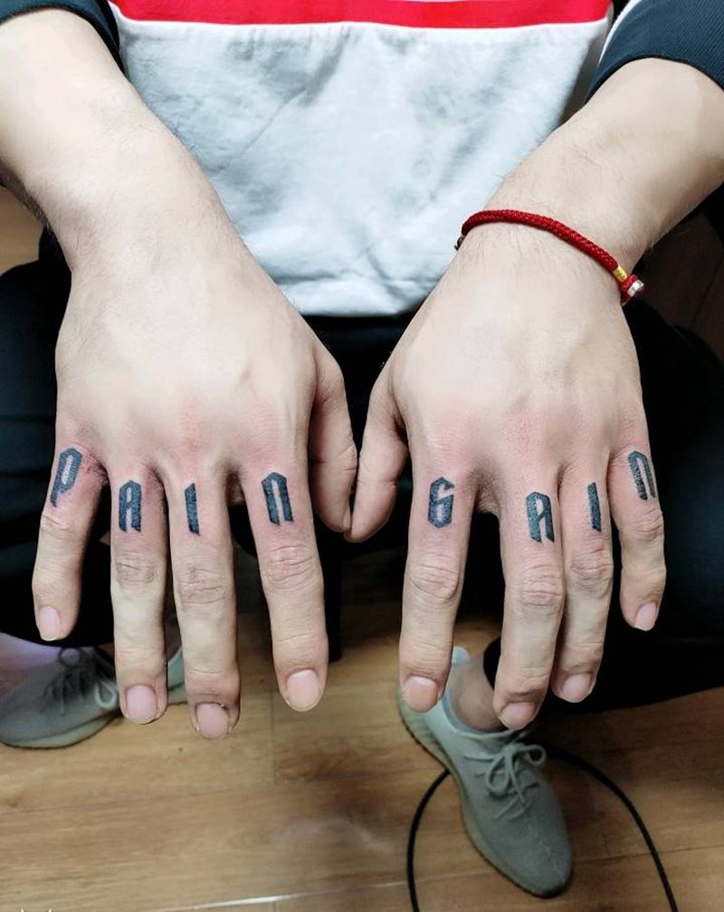 字母纹身图片_手部纹身图案