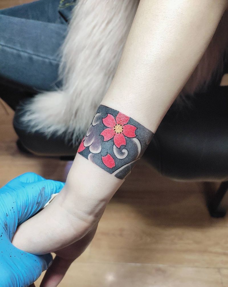 臂环纹身图片_手臂纹身图案