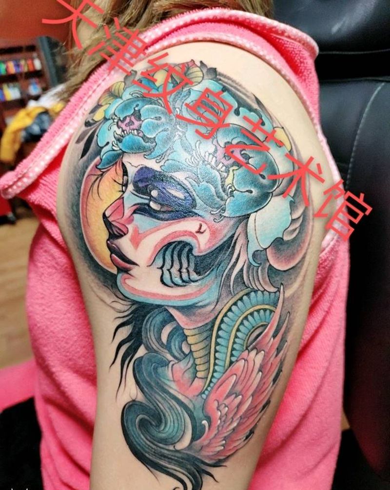 美女纹身图片_手臂纹身图案