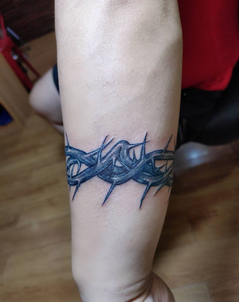 刺纹身图片_手臂纹身图案