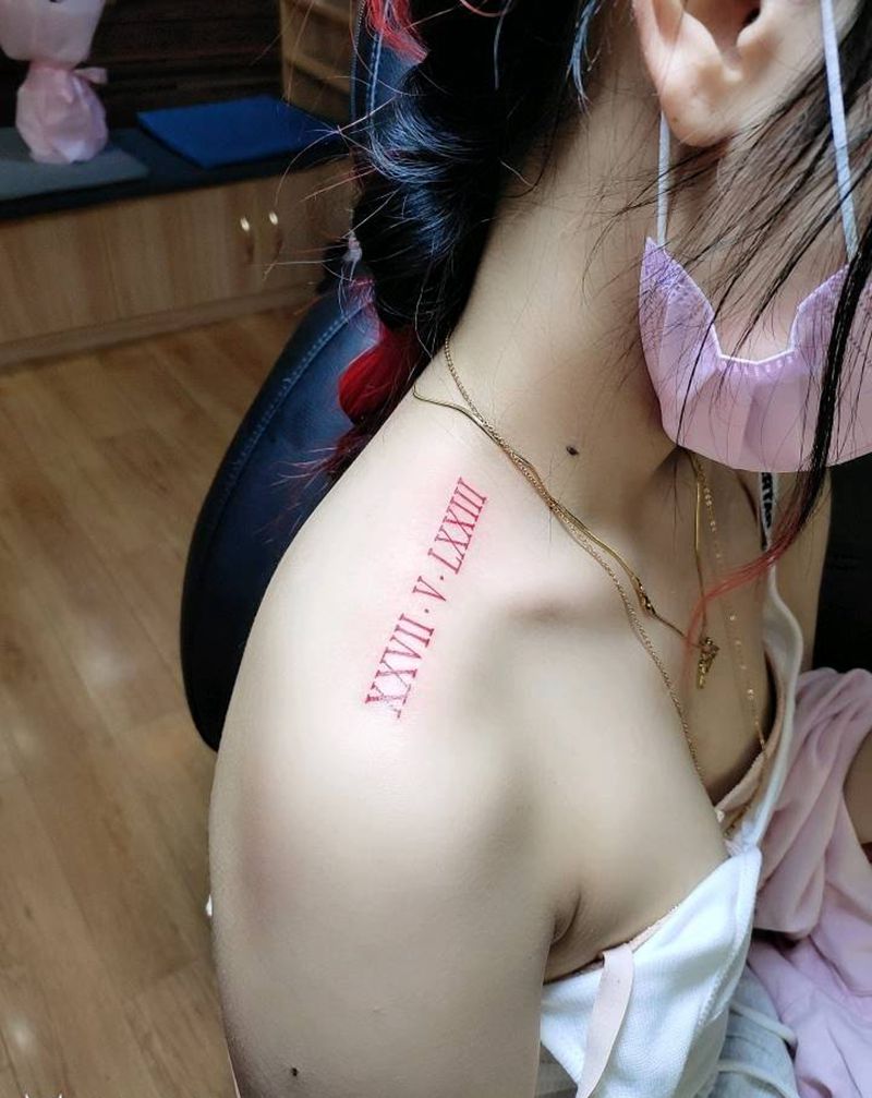 罗马数字纹身图片_肩部纹身图案