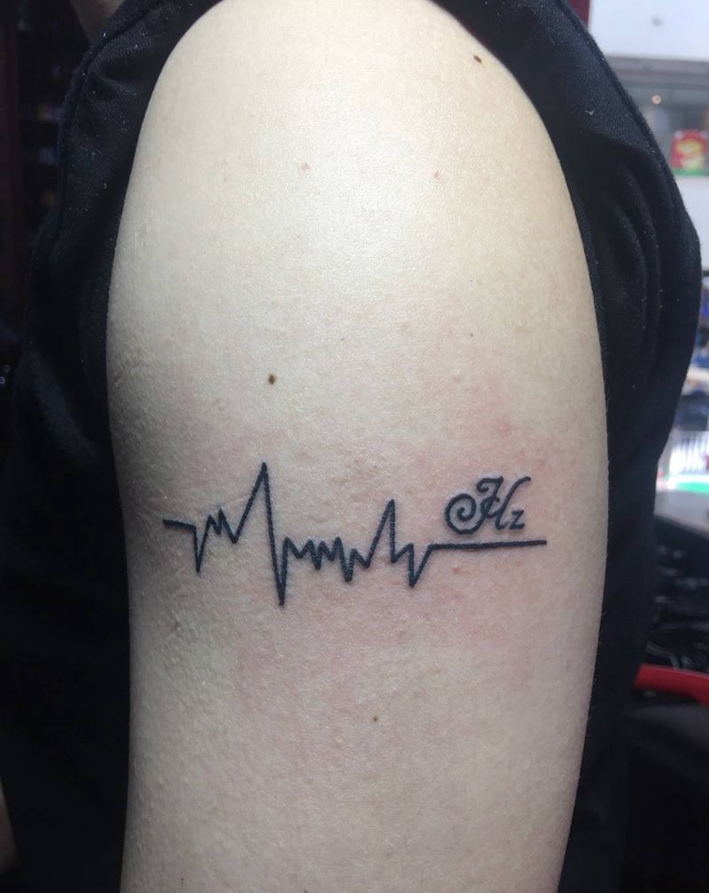 心电图纹身图片