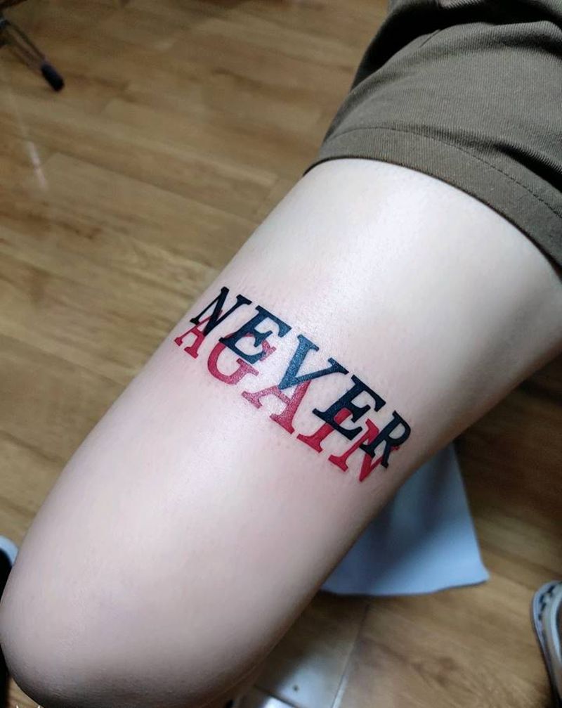 字母纹身图片_腿部纹身图案