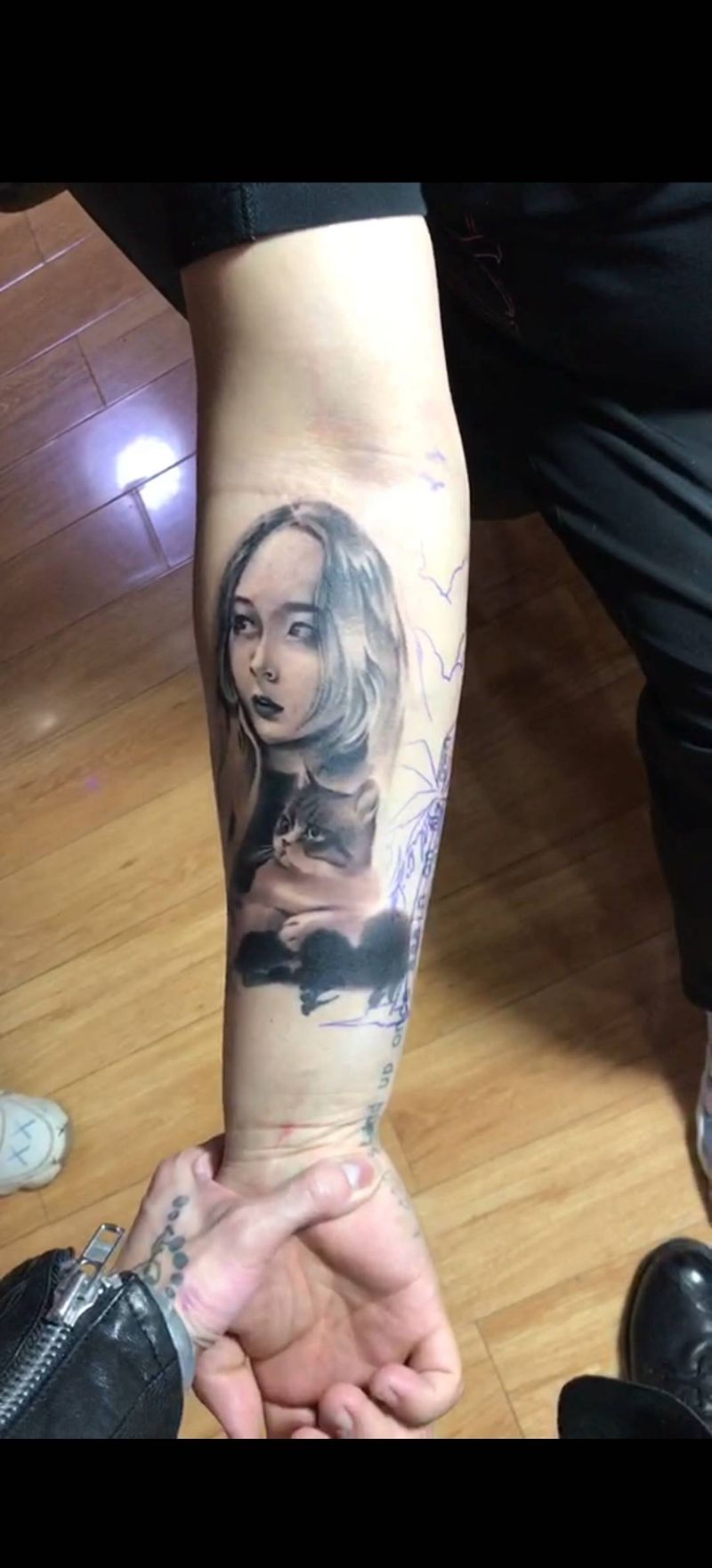 肖像一枚纹身图片_手臂纹身图案