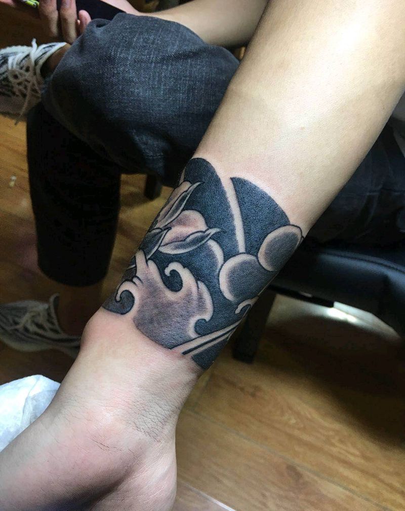臂环纹身图片_手臂纹身图案