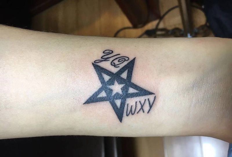 六芒星纹身图片
