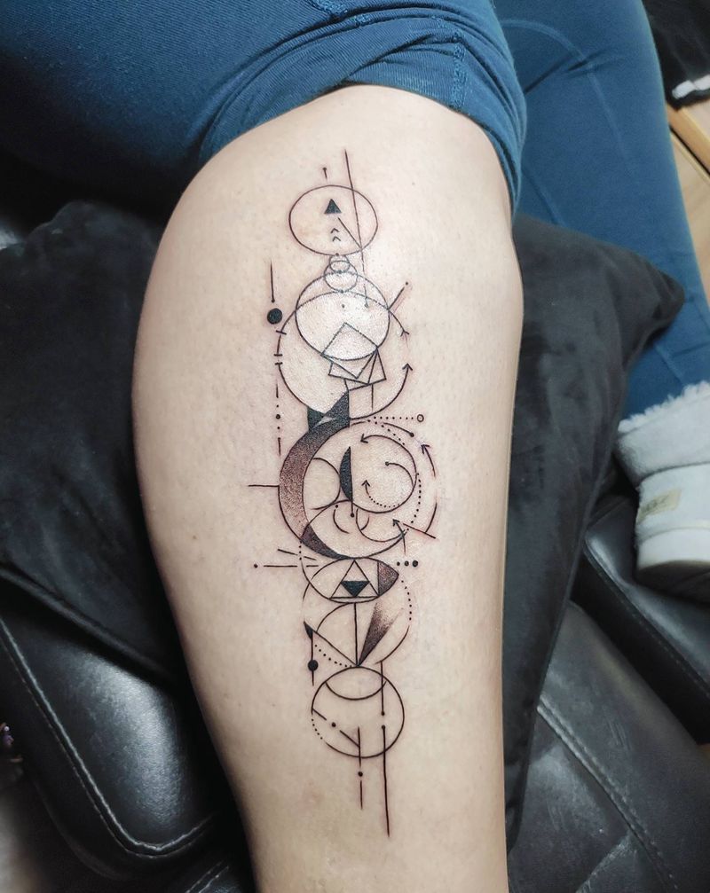 几何纹身图片_腿部纹身图案