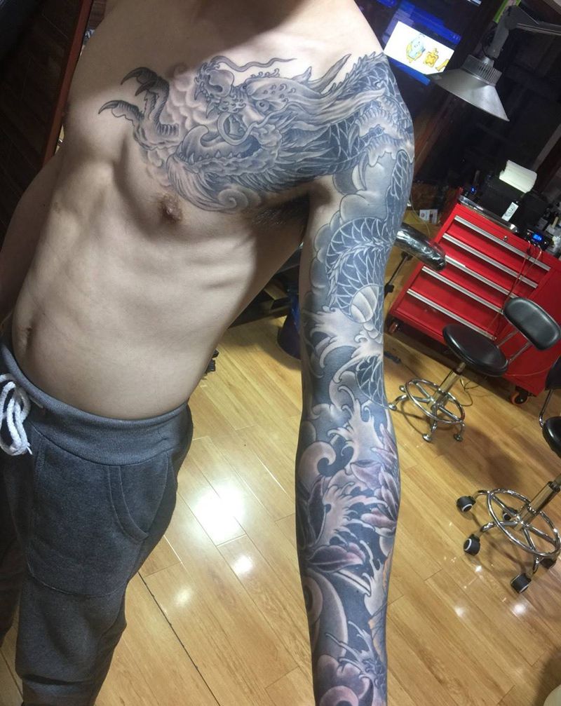 龙纹身图片