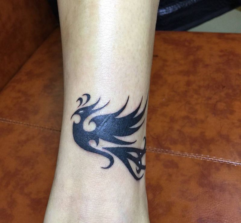 图腾凤凰纹身图片