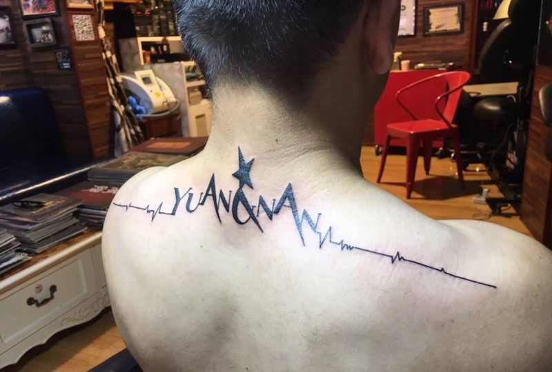 心电图纹身图片