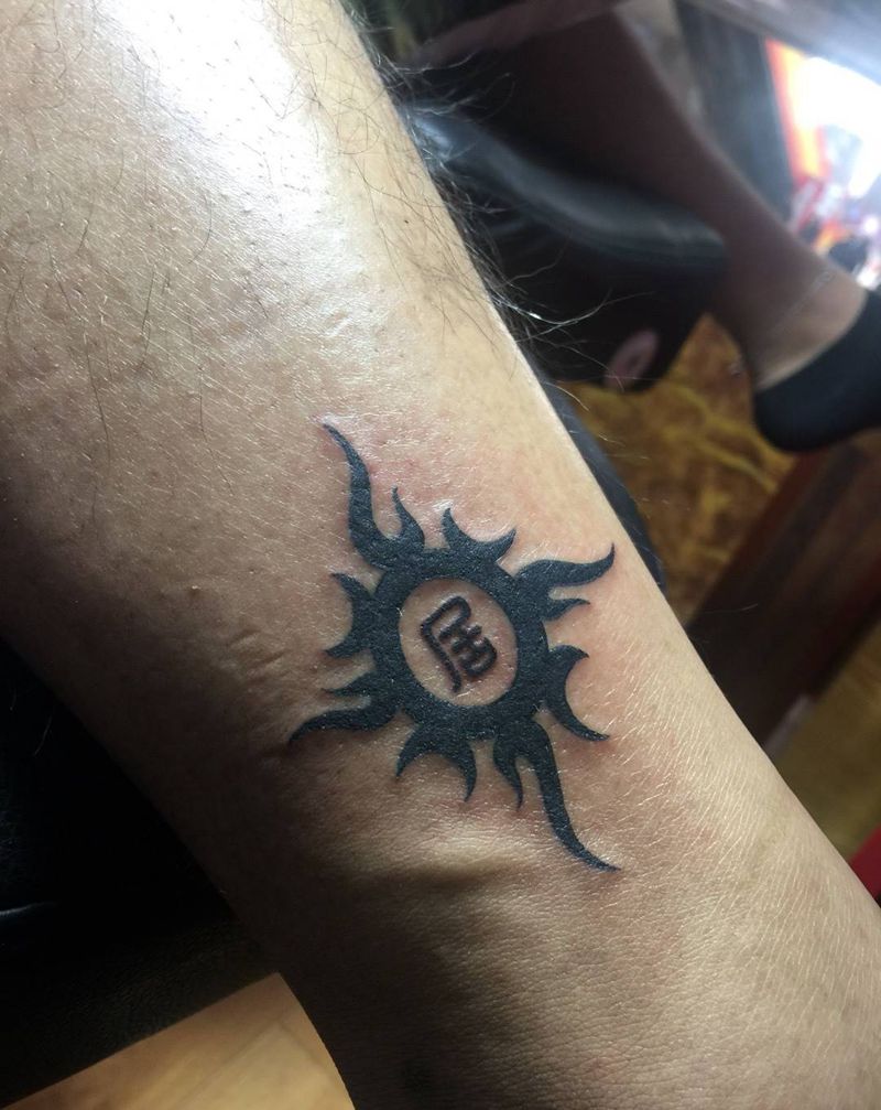 太阳纹身图片