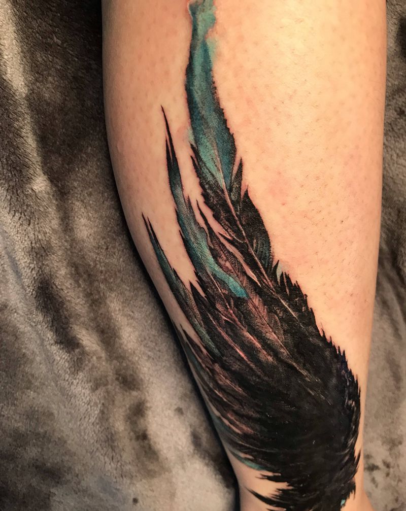 翅膀纹身图片_腿部欧美写实水彩纹身图案