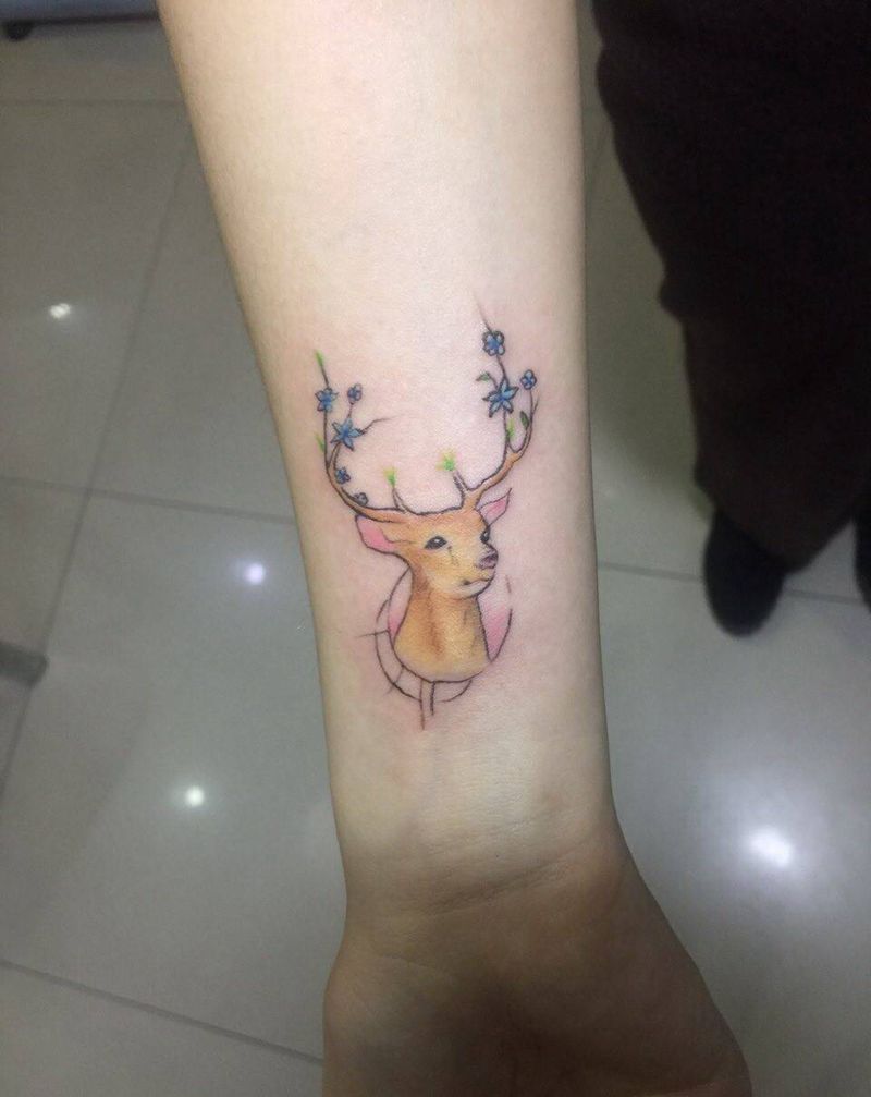 小鹿纹身图片