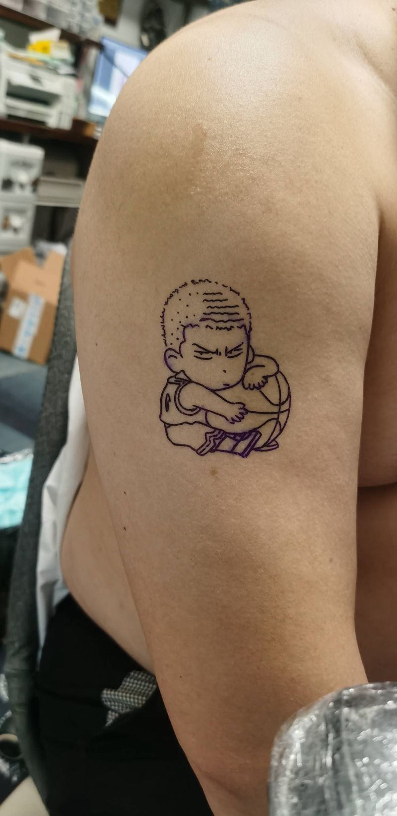 童年的樱木纹身图片_手臂水彩纹身图案