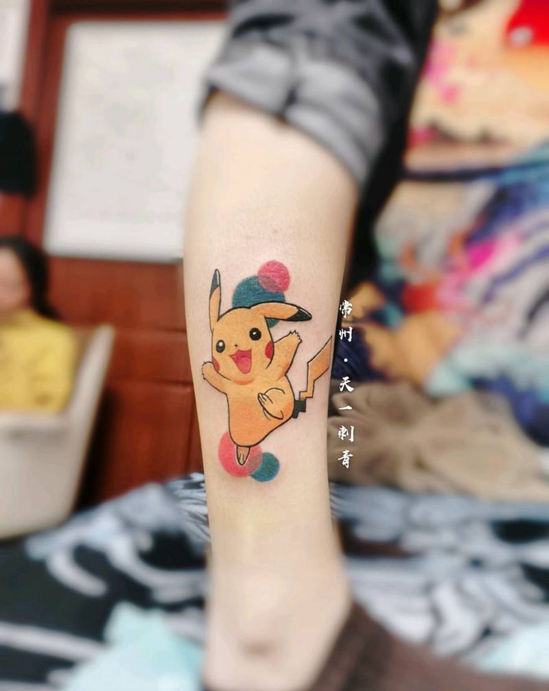 皮卡丘纹身图片_腿部手臂水彩卡通纹身图案
