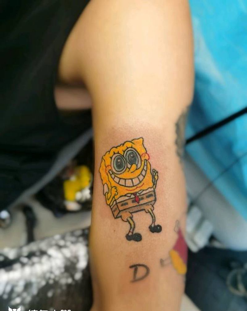 海绵宝宝纹身图片_手臂水彩纹身图案