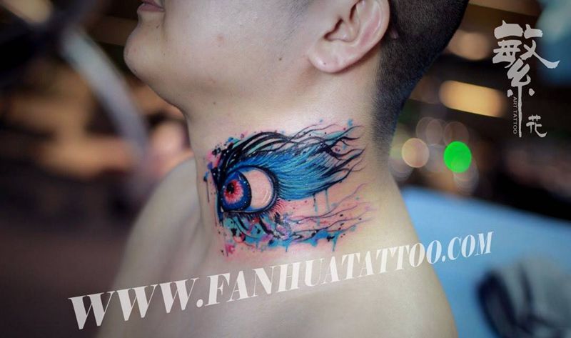 眼睛纹身图片_成品手稿颈部欧美人物原创脖子锁骨纹身图案