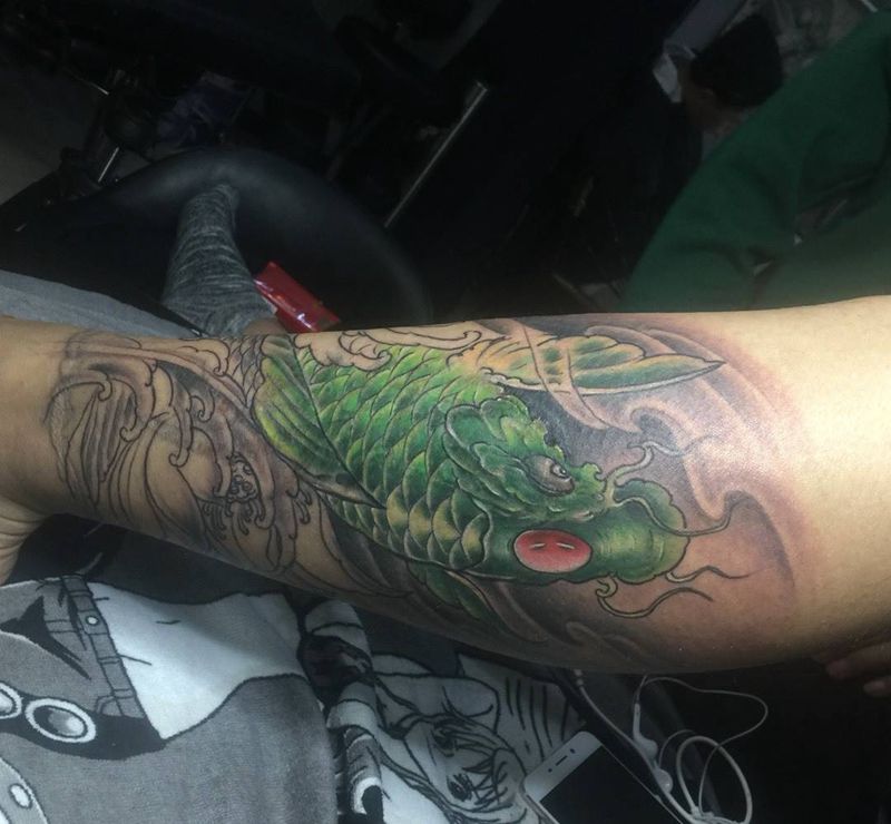 遮盖疤痕，未完纹身图片