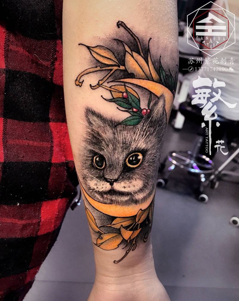 写实英短蓝白猫纹身图片_成品手稿手臂欧美清新写实动物原创纹身图案