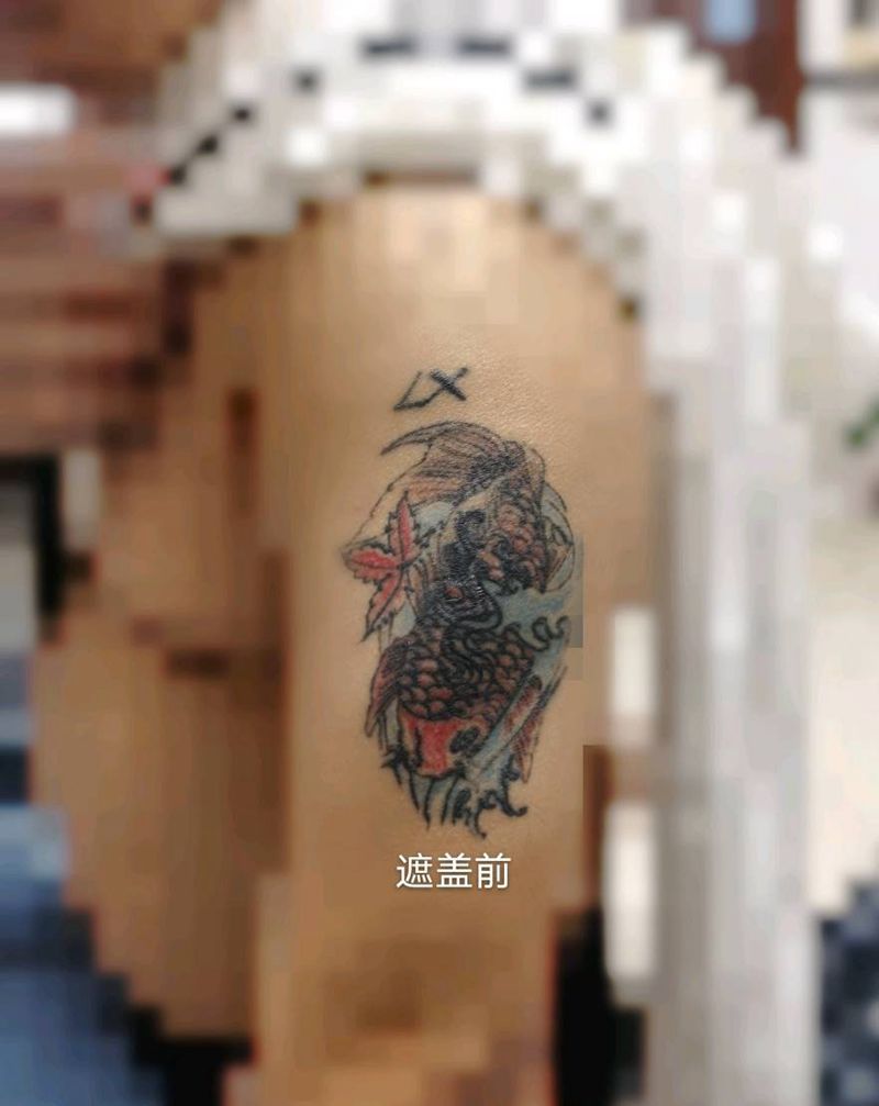 大鱼盖小鱼纹身图片_手臂老传统纹身图案