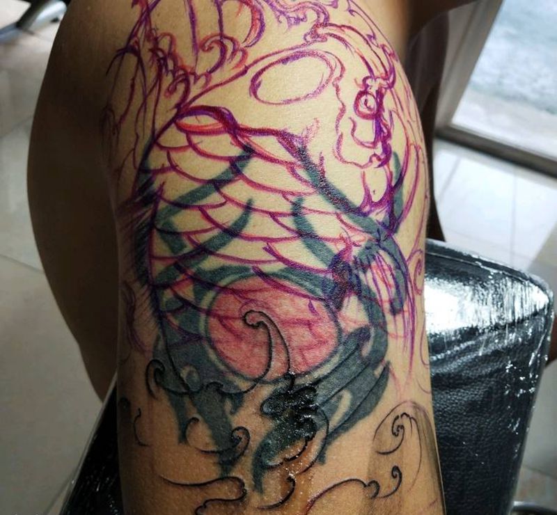 鲤鱼纹身图片_手臂新传统纹身图案