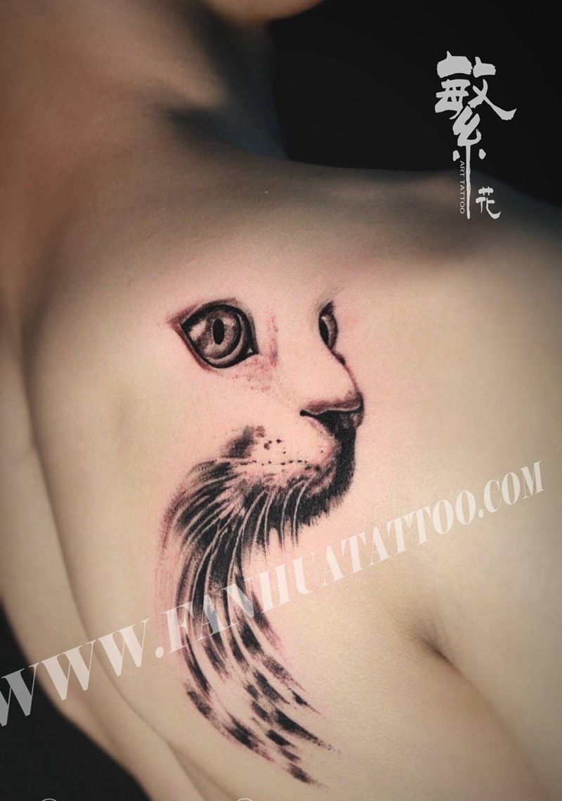 猫纹身图片_成品手稿背部写实清新动物猫纹身图案