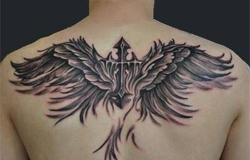 翅膀纹身图片