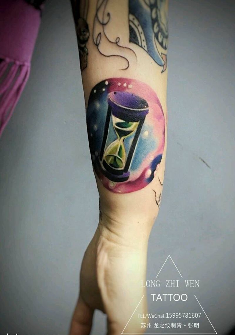 沙漏纹身图片