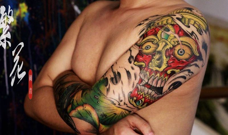 嘎巴拉 荷花 蜂鸟纹身图片_成品手稿手臂手部传统欧美动物植物鬼神纹身图案