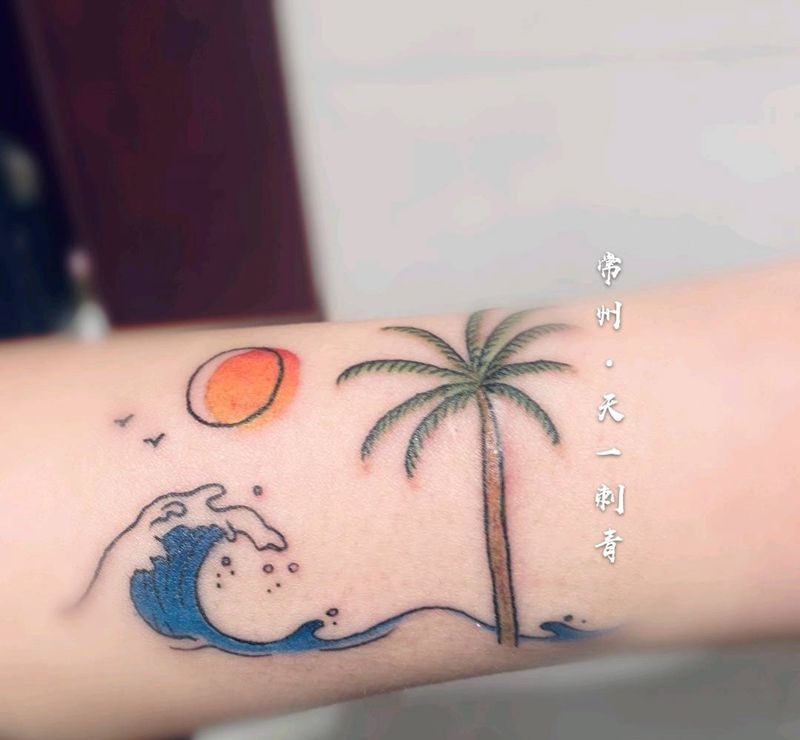 沙滩风情纹身图片_手部水彩纹身图案