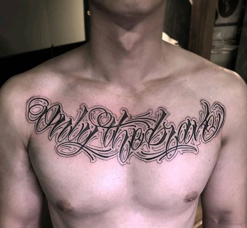 花体字纹身图片_胸部手臂花体字纹身图案