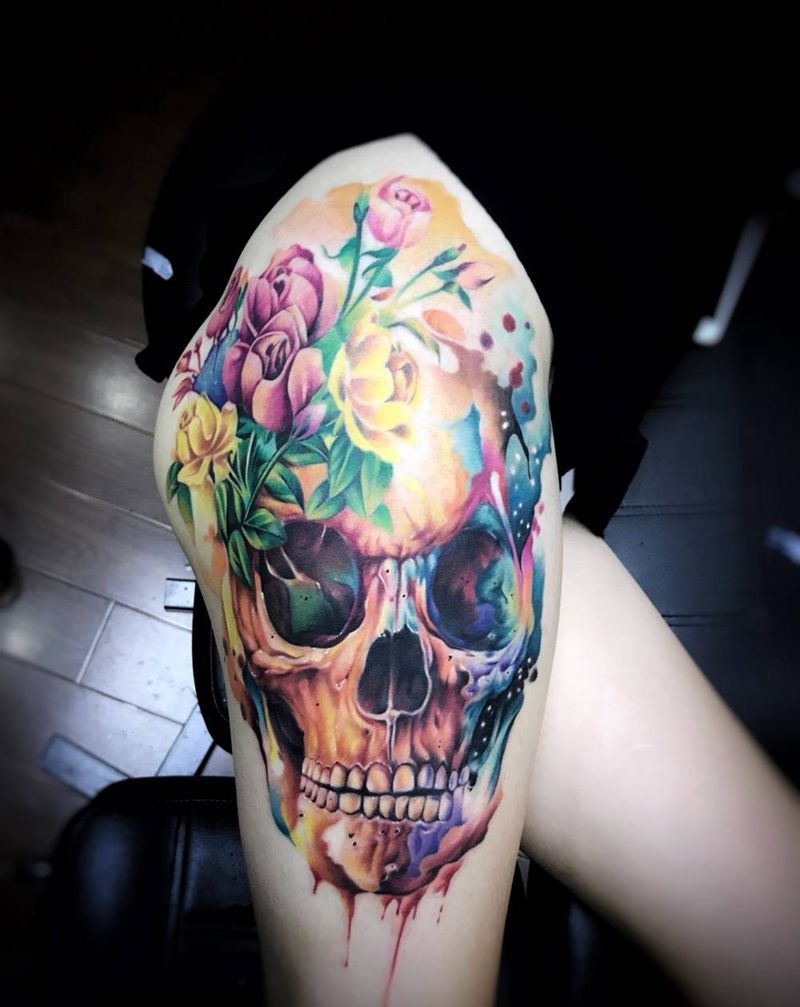 水彩骷髅纹身图片_成品臀部欧美鬼神纹身图案