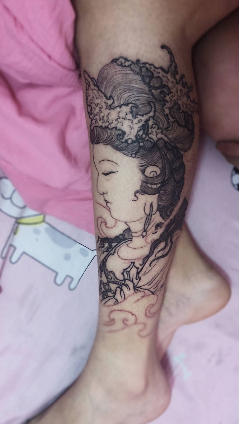 佛纹身图片_腿部新传统纹身图案